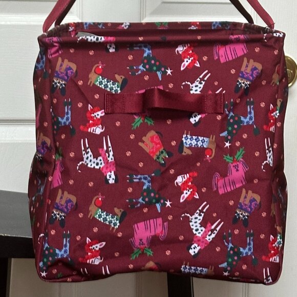 VERA BRADLEY HOLIDAY HOUNDS OVERSIZED CAR TOTE:NWT DOGS - Picture 7 of 13